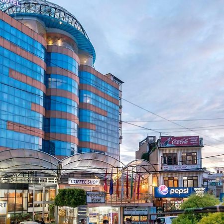 Airport Hotel Katmandu Dış mekan fotoğraf
