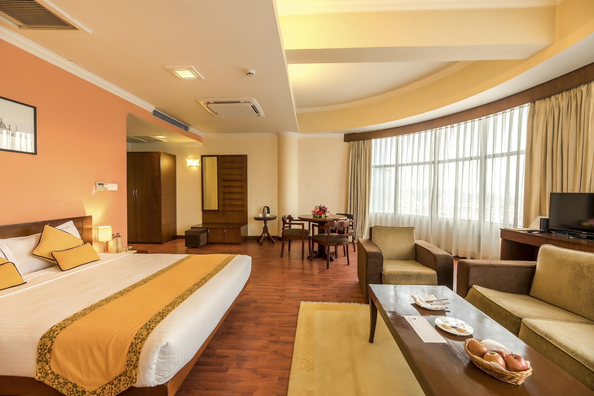 Airport Hotel Katmandu Dış mekan fotoğraf