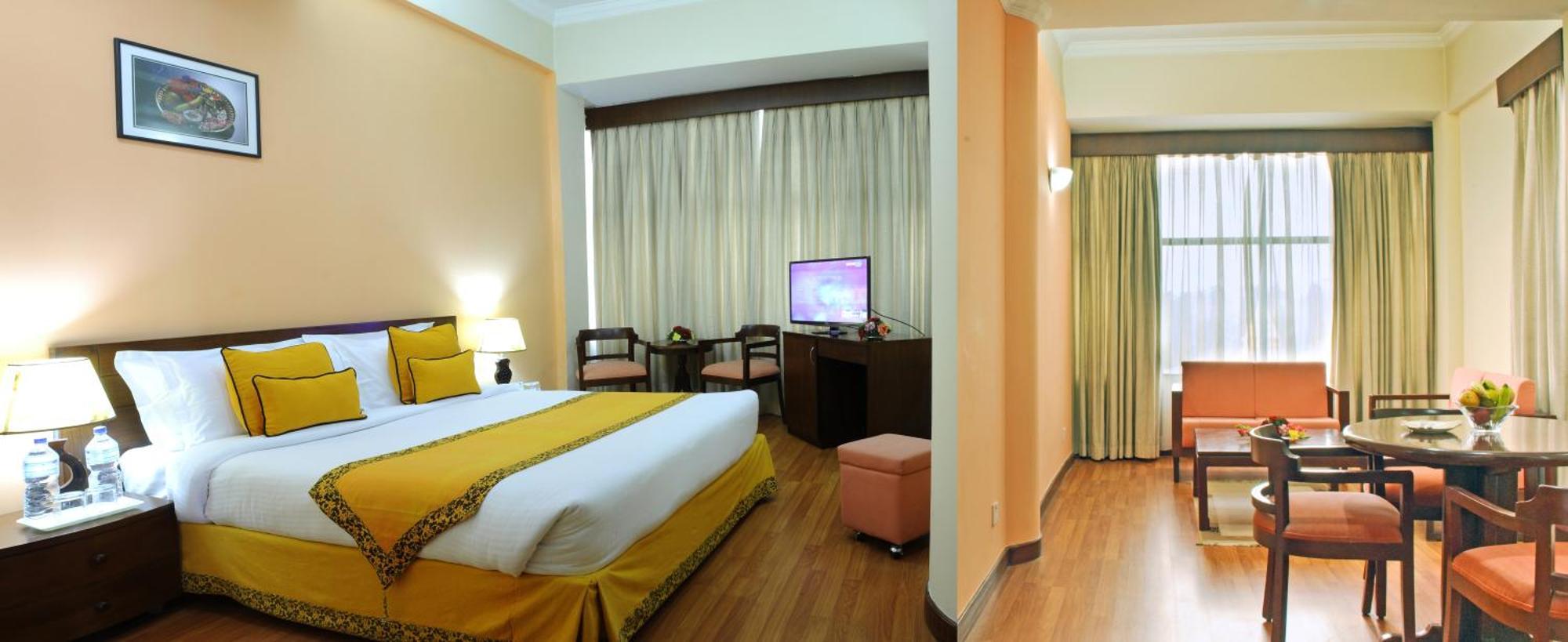 Airport Hotel Katmandu Dış mekan fotoğraf