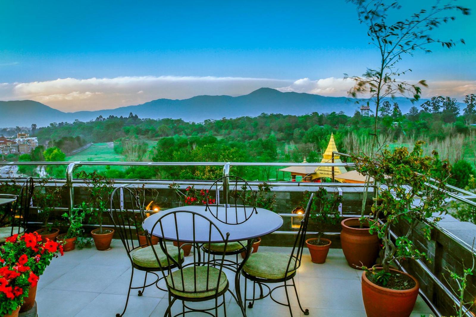 Airport Hotel Katmandu Dış mekan fotoğraf