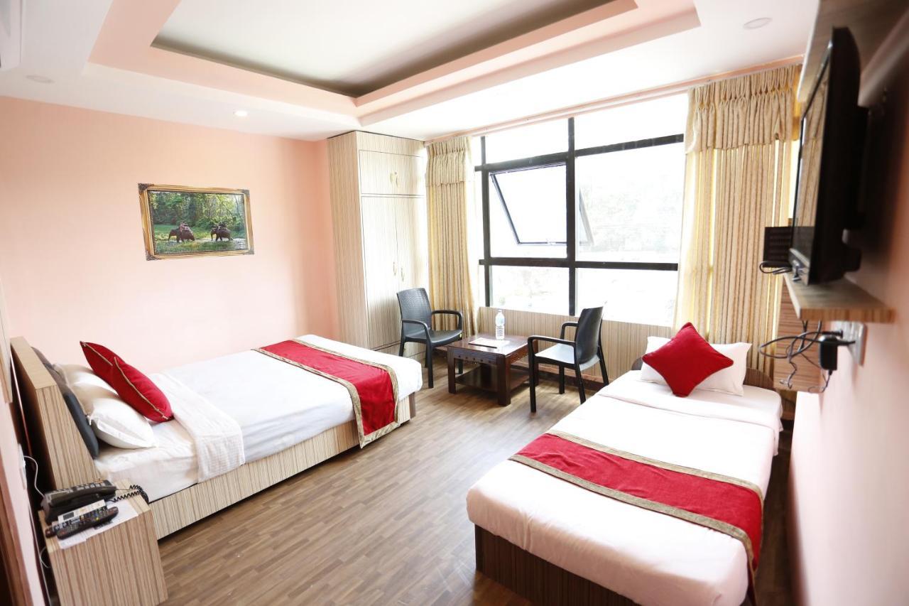 Airport Hotel Katmandu Dış mekan fotoğraf