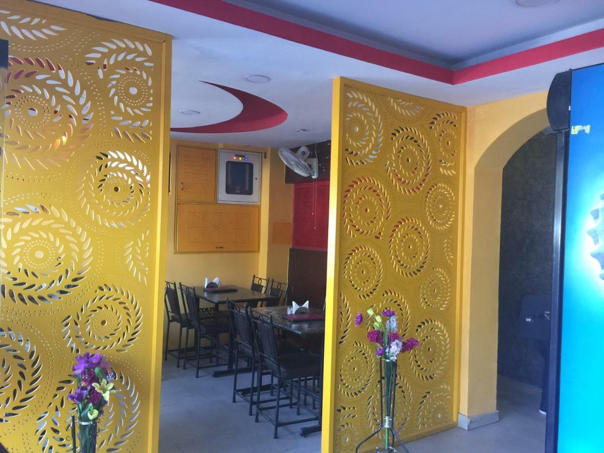 Airport Hotel Katmandu Dış mekan fotoğraf