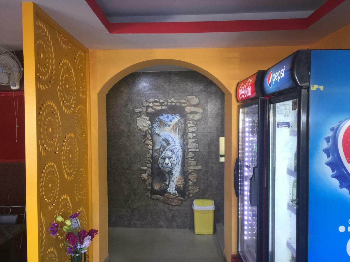 Airport Hotel Katmandu Dış mekan fotoğraf